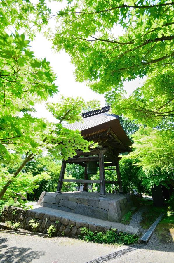 Nabekura Kougen Mori-No-Ie Hotell Iiyama Exteriör bild